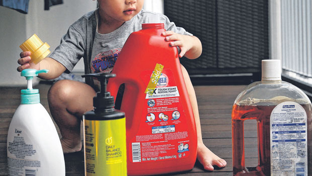 such as shampoo simply because they are “ambulant, curious about their surroundings and have not learnt to discriminate between poisons and edible food”, a study found. ST POSED PHOTO KEVIN LIM 