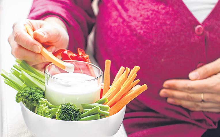 rich in antioxidants may prevent oxidative damage to the egg and sperm.