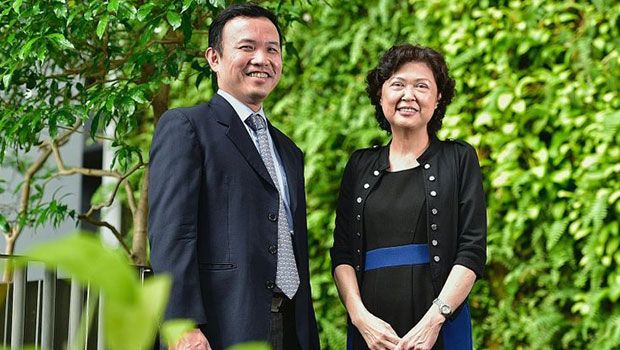 ​Professor William Hwang of SGH with Ms Judith Chew, the first patient in Asia to receive a transplant with the new technique.  ST PHOTO DESMOND WEE 