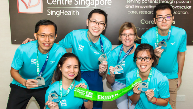  ​Assistant Professor Calvin Chin and the Brave Hearts runners raised more than $19,000 for hypertension research by taking part in the 2016 Standard Chartered run.